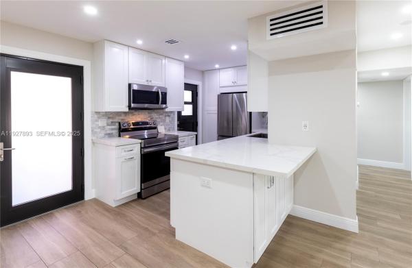 Edgewater East, 6855 Edgewater Dr #1DS, Coral Gables, Florida 33133, image 3