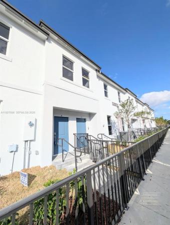 15557 SW 280th St #4, Unincorporated Dade County, Florida 33031, image 1