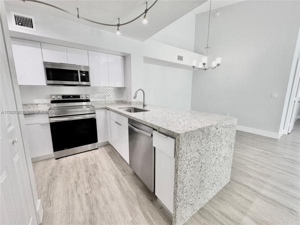 Devonaire At Pembroke Pines, 677 SW 111th Ave #303, Pembroke Pines, Florida 33025, image 1