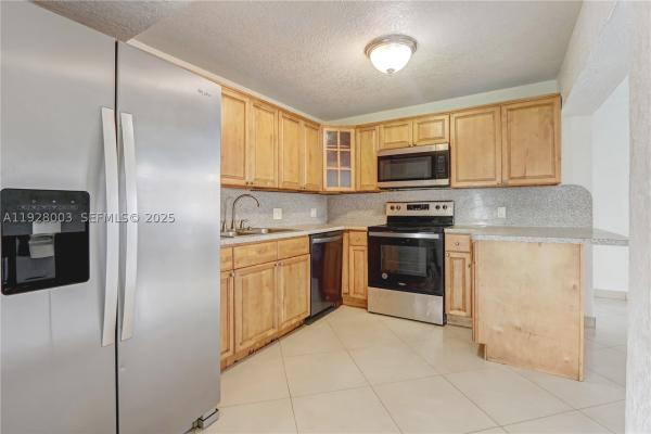 Sun Tan Village, 1540 E 8th Ct, Hialeah, Florida 33010, image 2