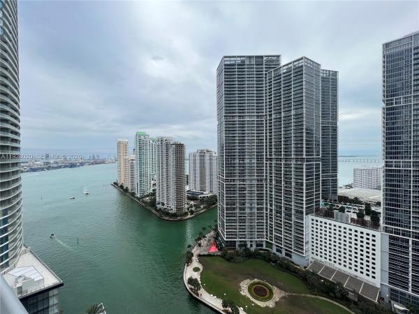 Epic Hotel & Residences, 200 Biscayne Boulevard Way #3106, Miami, Florida 33131, image 1