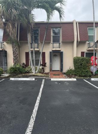 De Soto Park North, 1001 Three Islands Blvd #36, Hallandale Beach, Florida 33009, image 1