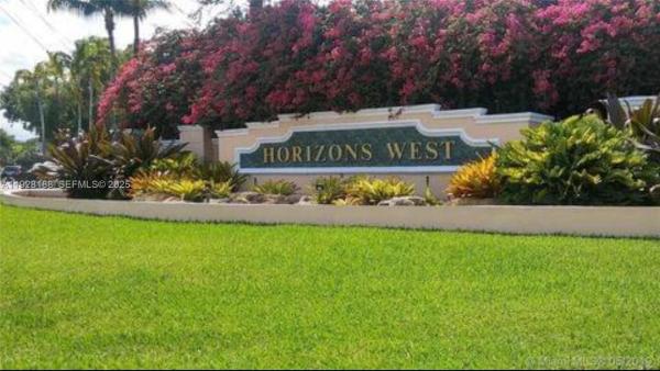 Horizons West, Kendale Lakes, Florida 33183, image 1