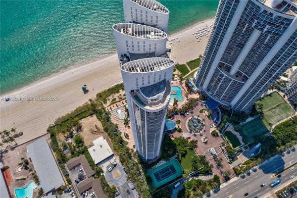 Trump Royale, 18201 Collins Ave #3802, Sunny Isles Beach, Florida 33160, image 1