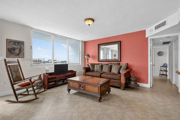 Burleigh House, 7135 Collins Ave #1015, Miami Beach, Florida 33141, image 2