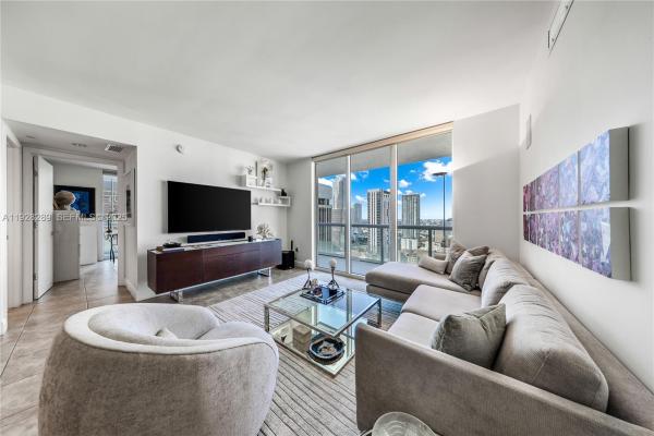 50 Biscayne, 50 Biscayne Blvd #3311, Miami, Florida 33132, image 1