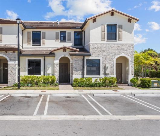 Crystal Cay, 9917 SW 228th Ter, Cutler Bay, Florida 33190, image 3