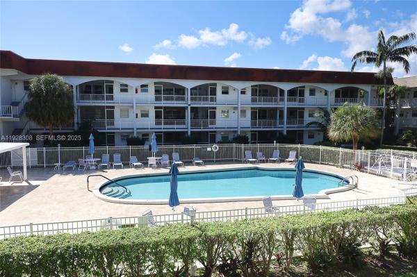 Paradise Villas, 501 Blue Heron Dr #220-A, Hallandale Beach, Florida 33009, image 1