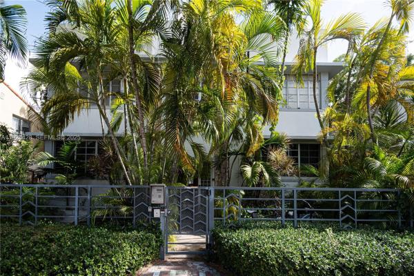 Residence 1611, 1611 Euclid Ave #14, Miami Beach, Florida 33139, image 2