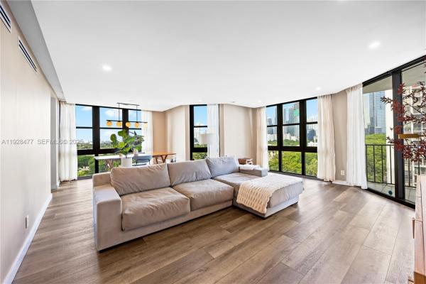 Brickell Place, 1915 Brickell Ave #1001, Miami, Florida 33129, image 2