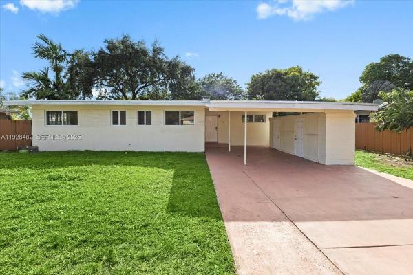 140 NW 198th St, Miami, Florida 33169, image 1