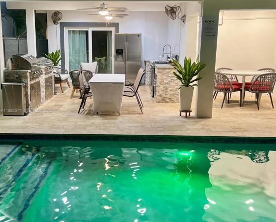 Silver Bluff Homesites, 3675 SW 26th St, Miami, Florida 33133, image 1