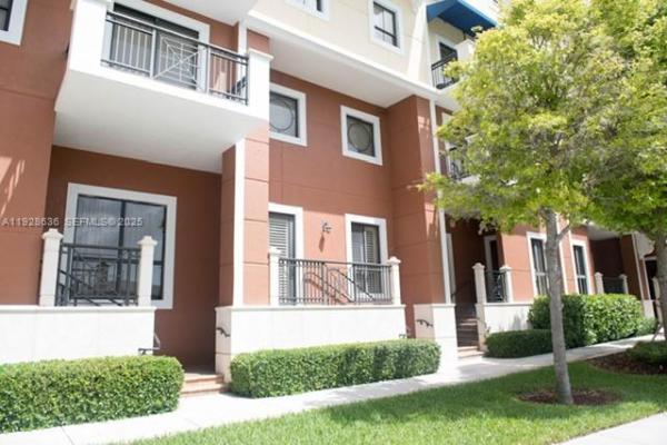 8395 SW 73rd Ave #105, Unincorporated Dade County, Florida 33143, image 1