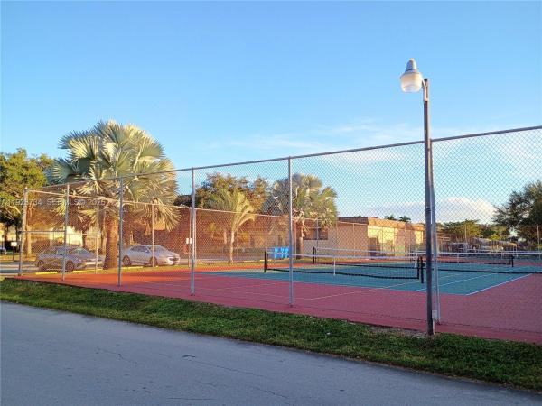 Berkley House Of Carriage Hills, 151 Berkley Rd #308, Hollywood, Florida 33024, image 3