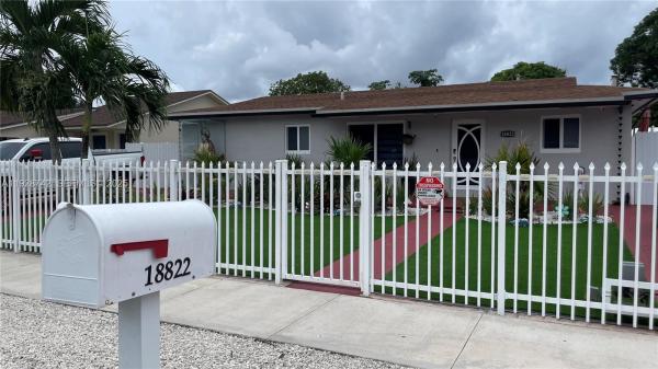Miami Gardens, Florida 33055, image 1