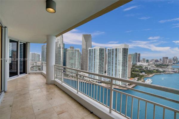 Three Tequesta Point, 848 Brickell Key Dr #3206, Miami, Florida 33131, image 1