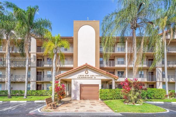 Cambridge At Century Village, 1200 SW 124th Ter #207O, Pembroke Pines, Florida 33027, image 1