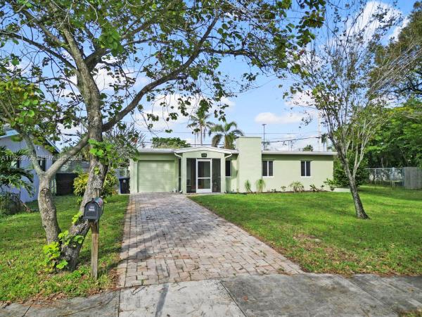 Woodland Park, 2133 SW 1st Ct, Fort Lauderdale, Florida 33312, image 2