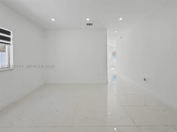 15064 SW 30th Ter, Miami, Florida 33185, image 2