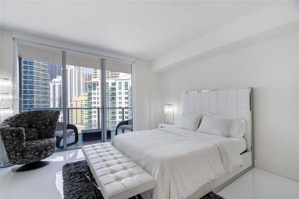 Brickell House, 1300 Brickell Bay Dr #1912, Miami, Florida 33131, image 1