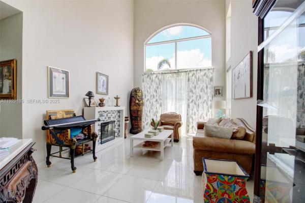 1156 NE 37th Pl, Homestead, Florida 33033, image 1