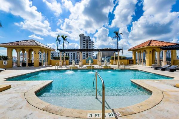 The Ponce De Leon, 1607 Ponce De Leon Blvd #12E, Coral Gables, Florida 33134, image 1
