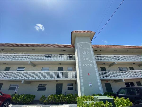 Casa Del Sol, 1400 NE 57th St #205, Fort Lauderdale, Florida 33334, image 1