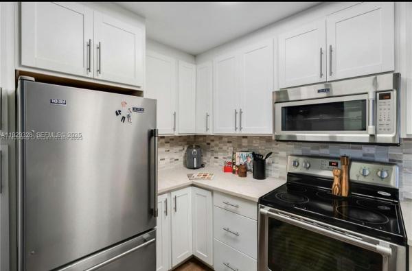 Country Pines, 7173 Orange Dr #214B, Davie, Florida 33314, image 1