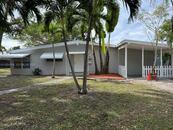 Poinsettia Heights, 1790 NE 18th St #., Fort Lauderdale, Florida 33305, image 1