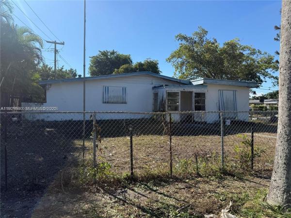 Playland Village, 5770 SW 38th Ct, Davie, Florida 33314, image 2