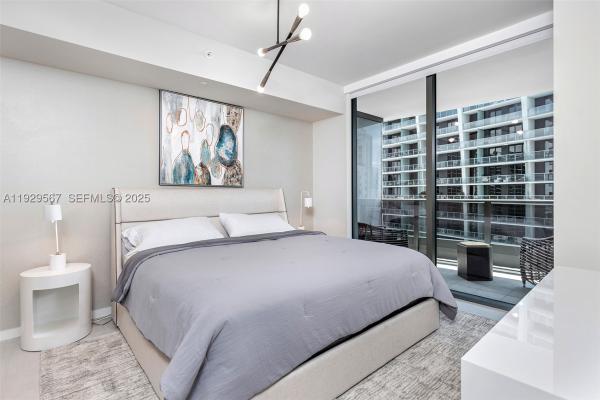 Brickell Flatiron, 1000 Brickell Plz #4005, Miami, Florida 33131, image 1
