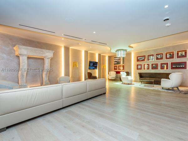Brickell Flatiron, 1000 Brickell Plz #4005, Miami, Florida 33131, image 1
