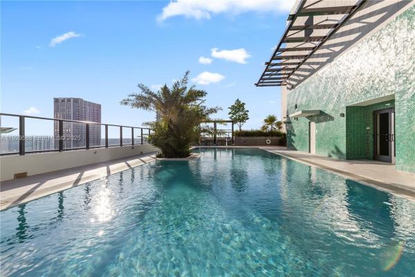 11 NE 6th #2610, Miami, Florida 33132, image 1