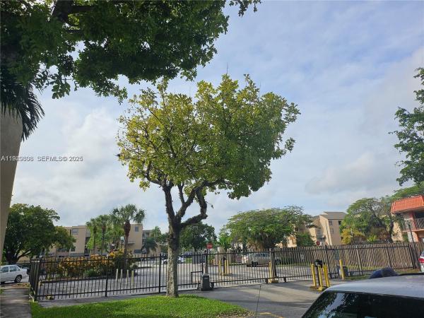 10641 SW 108th Ave #1H, Unincorporated Dade County, Florida 33176, image 1