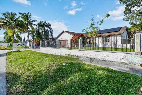 13731 SW 284th St, Homestead, Florida 33033, image 1