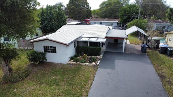 Driftwood Plaza, 6560 Sherman St, Hollywood, Florida 33024, image 1