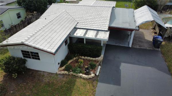 Driftwood Plaza, 6560 Sherman St, Hollywood, Florida 33024, image 2