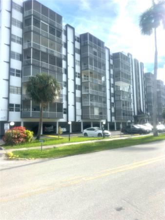 Fairways Riviera, 400 Diplomat Pkwy #403, Hallandale Beach, Florida 33009, image 1