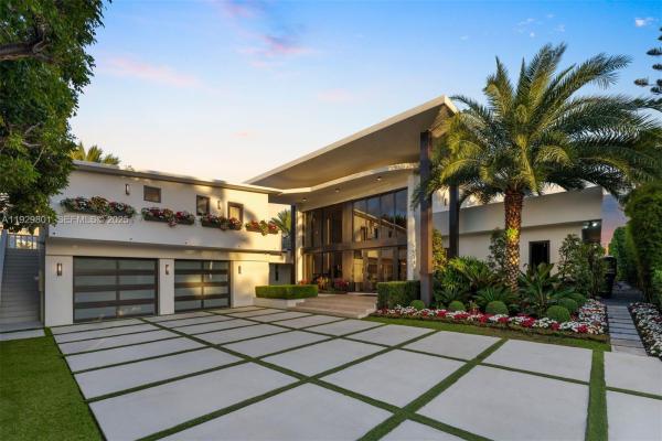 Sans Souci Estates, 1995 NE 118th Rd, North Miami, Florida 33181, image 2