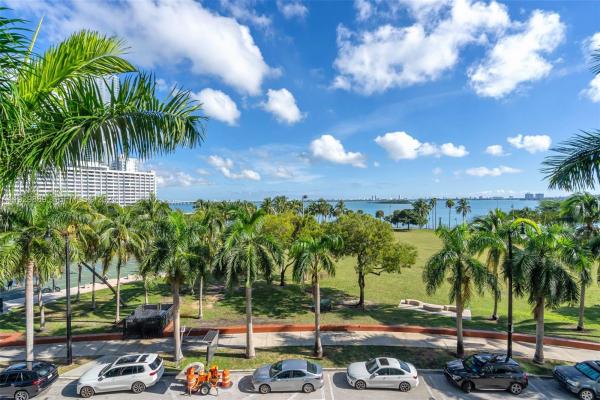 Quantum On The Bay, 1900 N Bayshore Dr #604, Miami, Florida 33132, image 1