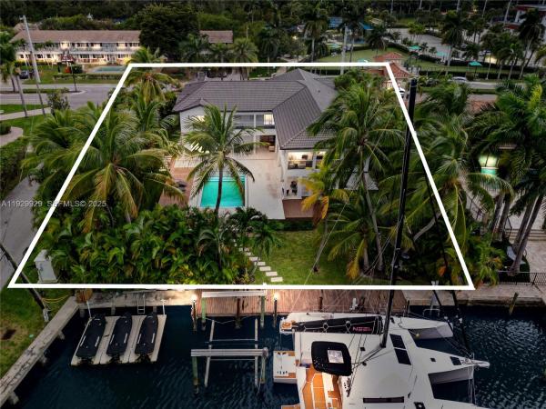 Golden Isles, 431 Layne Blvd, Hallandale Beach, Florida 33009, image 1