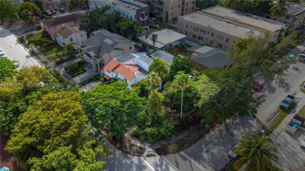 West Shenandoah, 512 SW 21st Ave, Miami, Florida 33135, image 3