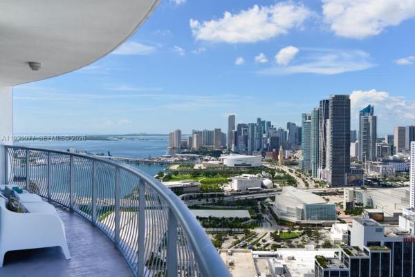 Opera Tower, 1750 N Bayshore Dr #4814, Miami, Florida 33132, image 2