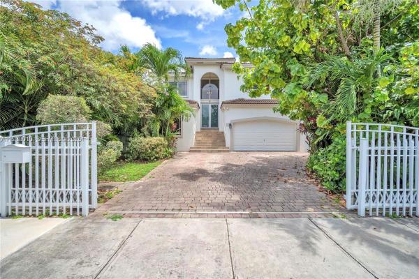 McAllister Terrace, 2913 SW 13th St, Miami, Florida 33145, image 1