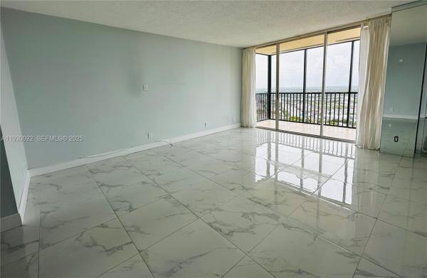 Coronado Tower 1, 20335 W Country Club Dr #2601, Aventura, Florida 33180, image 3
