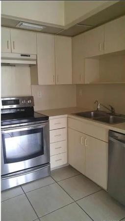 Kenland Bend South, 9010 SW 125th Ave #G409, The Crossings, Florida 33186, image 2