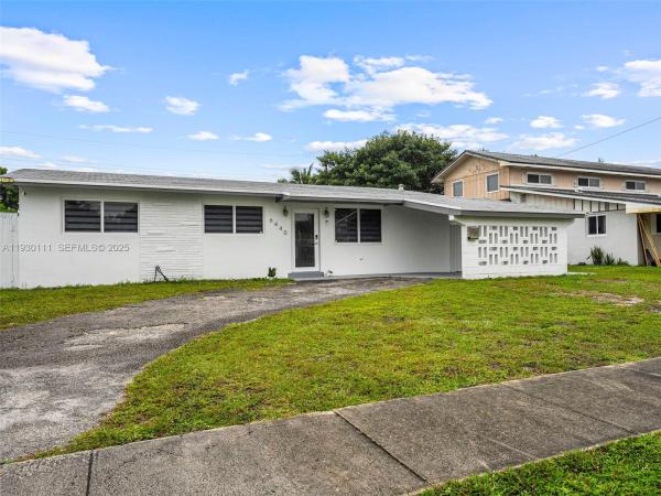 Boulevard Heights, 6440 Buchanan St, Hollywood, Florida 33024, image 2