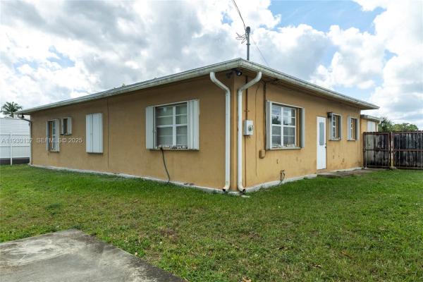 4151 SW 112th Ct, Miami, Florida 33165, image 1