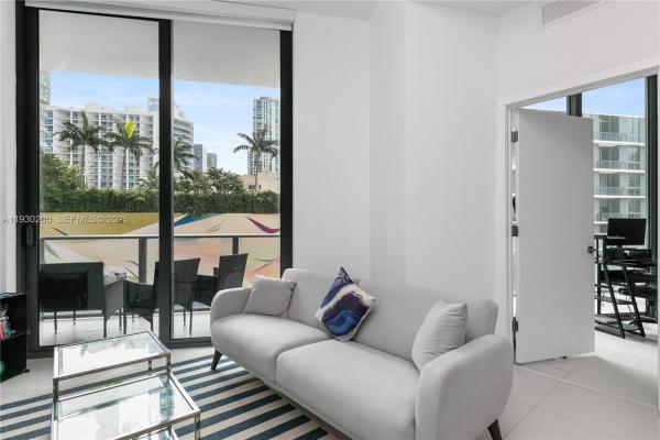 Paraiso Bayviews, 501 NE 31st St #307, Miami, Florida 33137, image 1