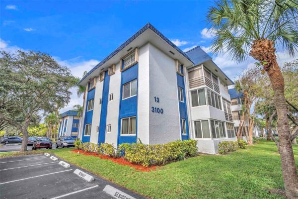 Holiday Springs, 3100 Holiday Springs Blvd #304, Margate, Florida 33063, image 1